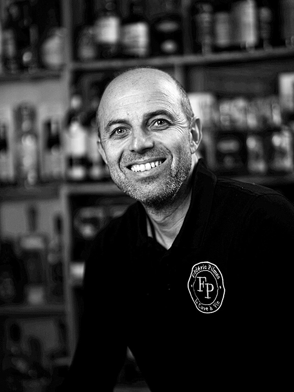 Frederic Pilmes Caviste Epicerie Fine Antony